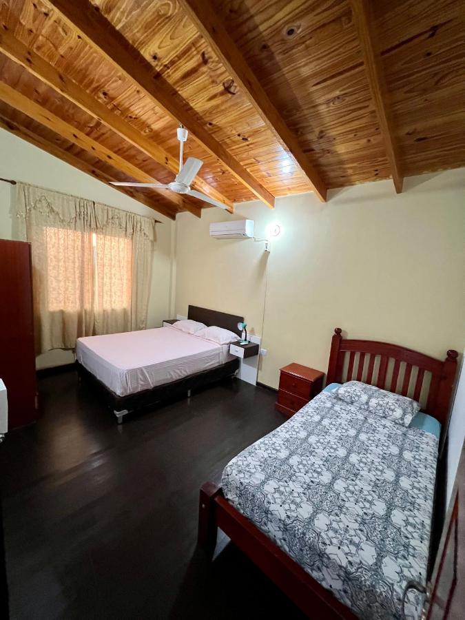 Apart Nicolas Puerto Iguazú Buitenkant foto